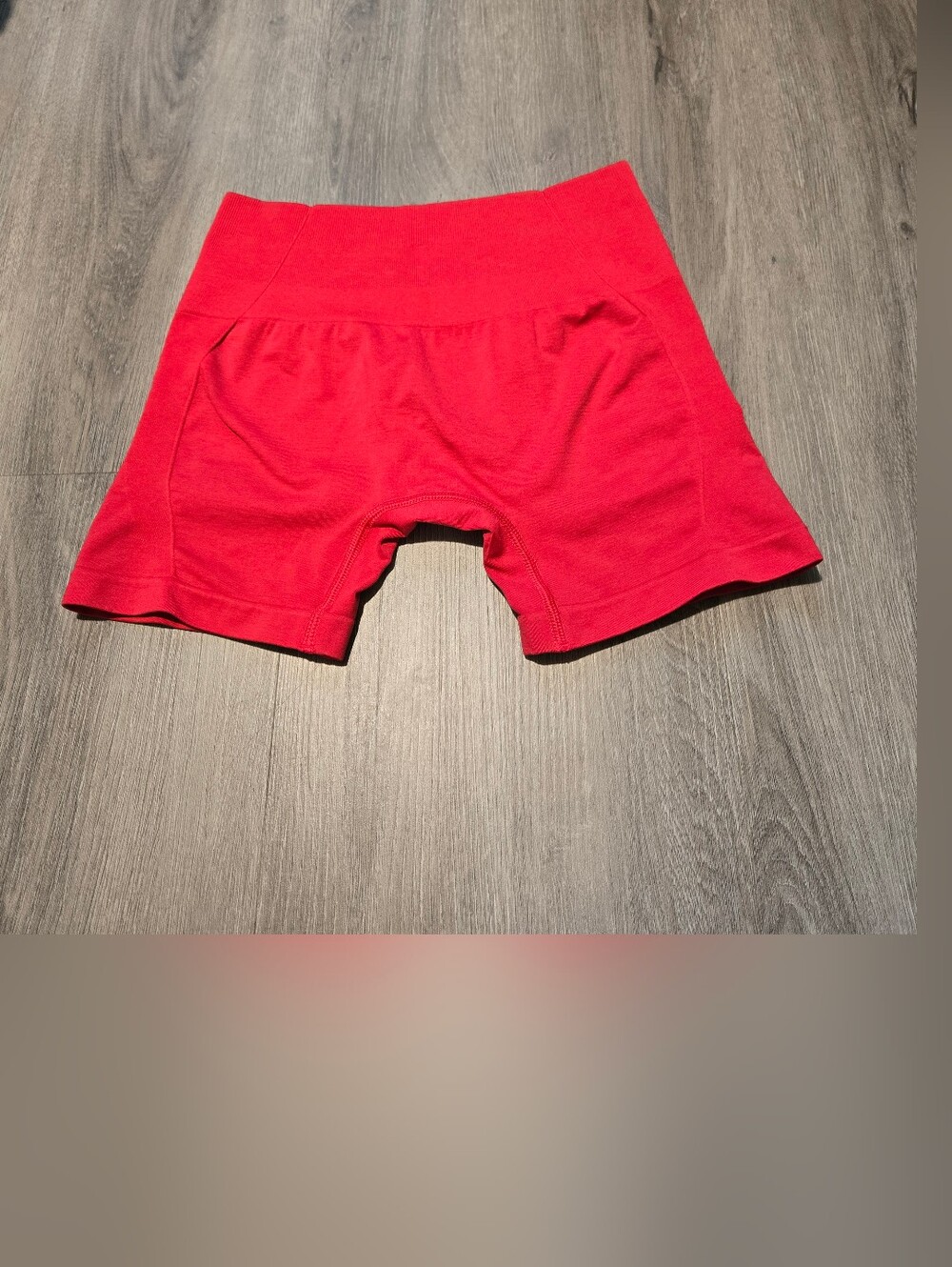 Women’s Best Define 2.0 Seamless Scrunch 4 Inch Shorts